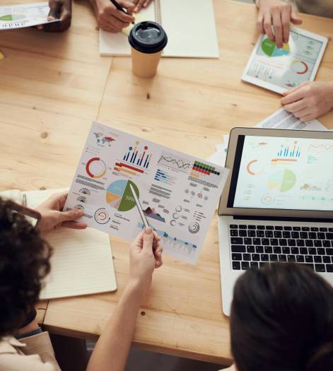 pexels-fauxels-3184635