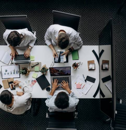 pexels-mikhail-nilov-6592701